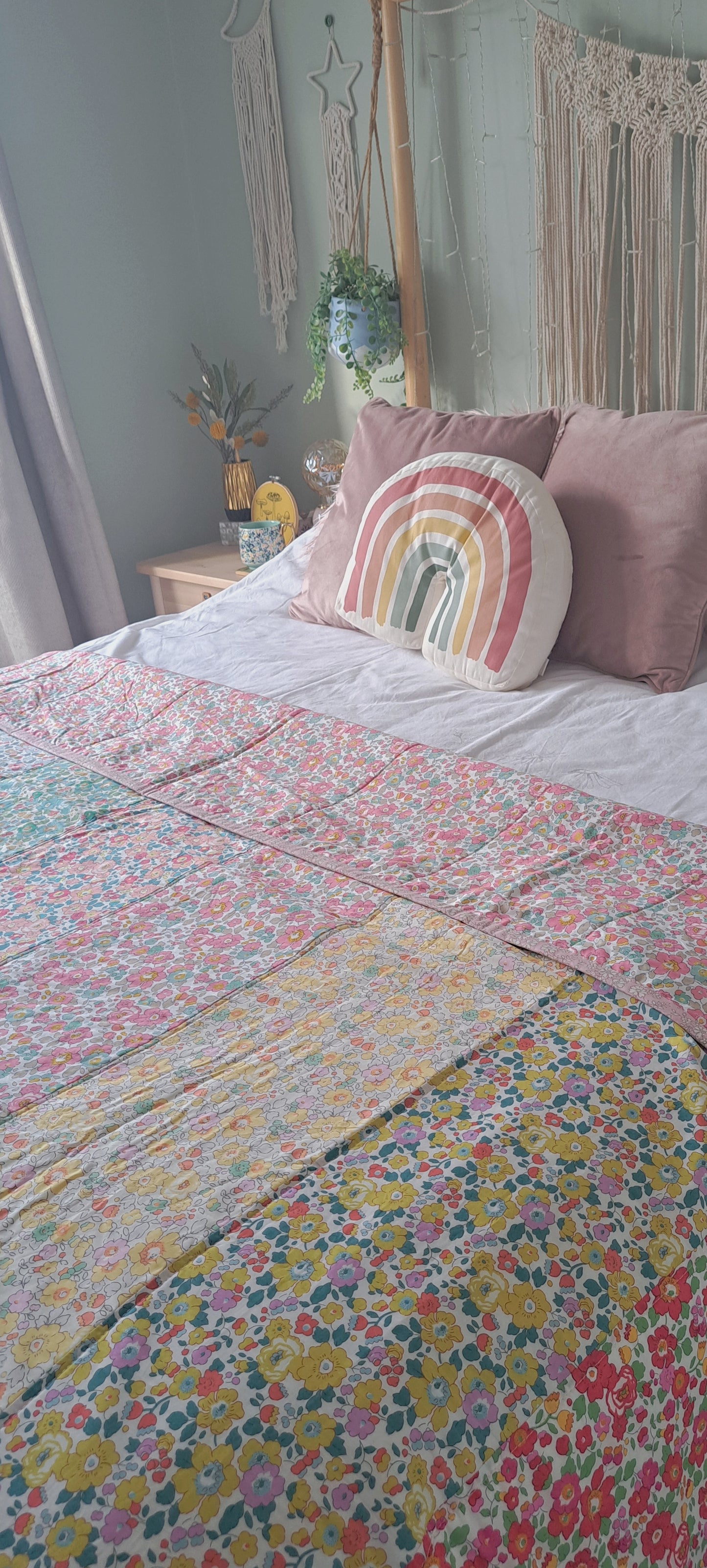 Betsy Rainbow Liberty Tana Lawn Single Quilt