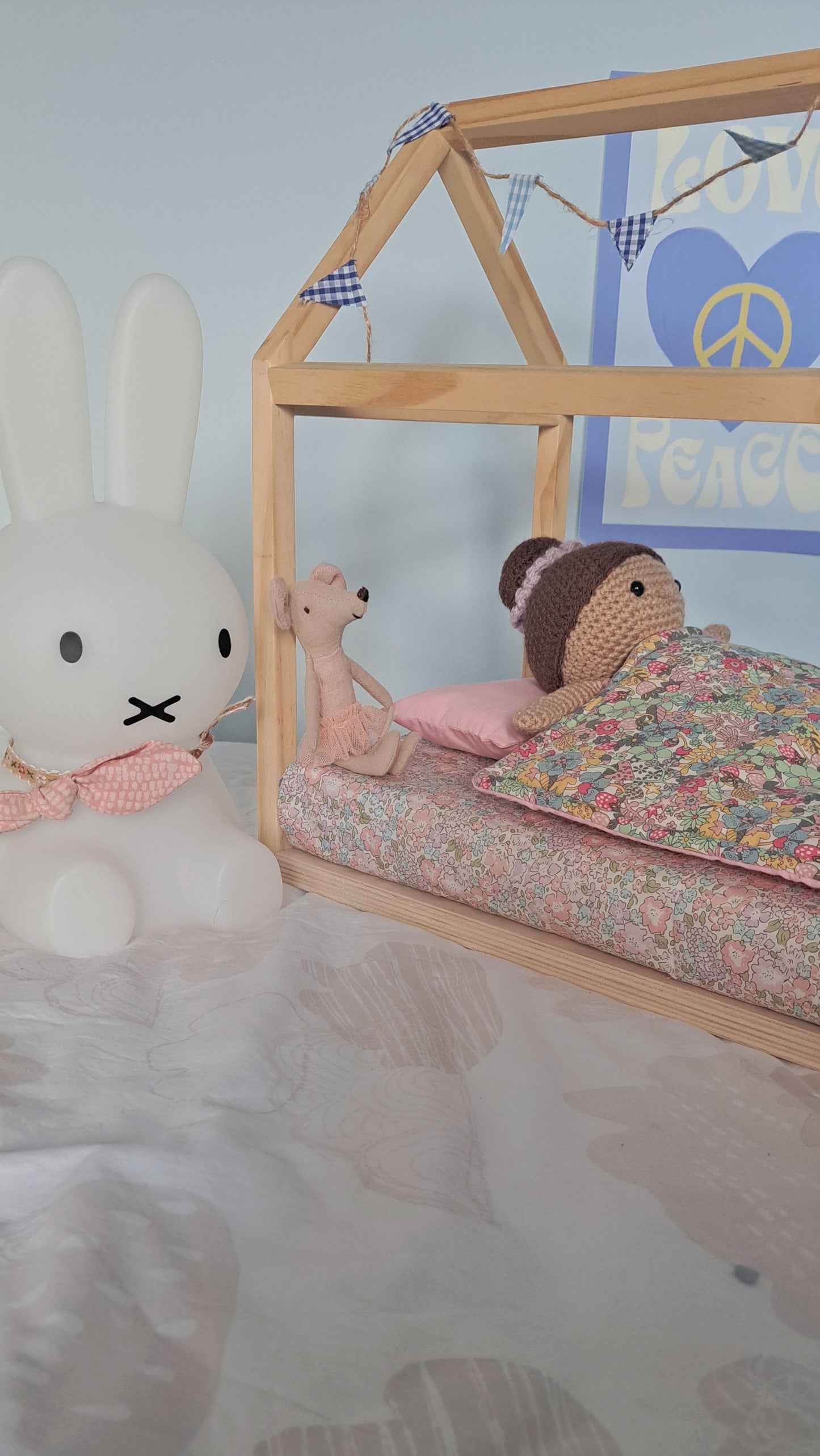 Liberty Dolly Quilt - Pink Pillow