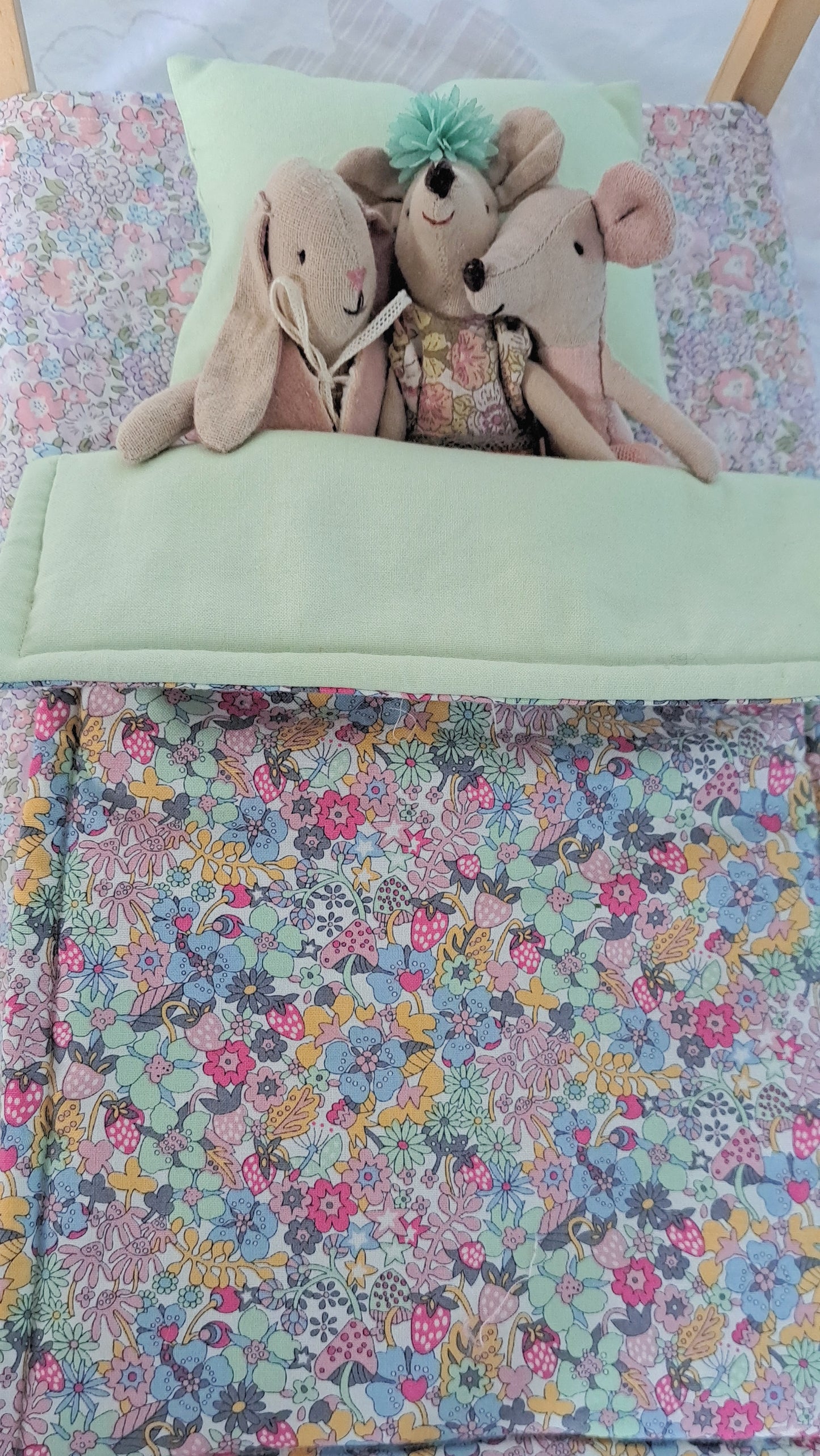 Liberty Dolly Quilt - Green Pillow