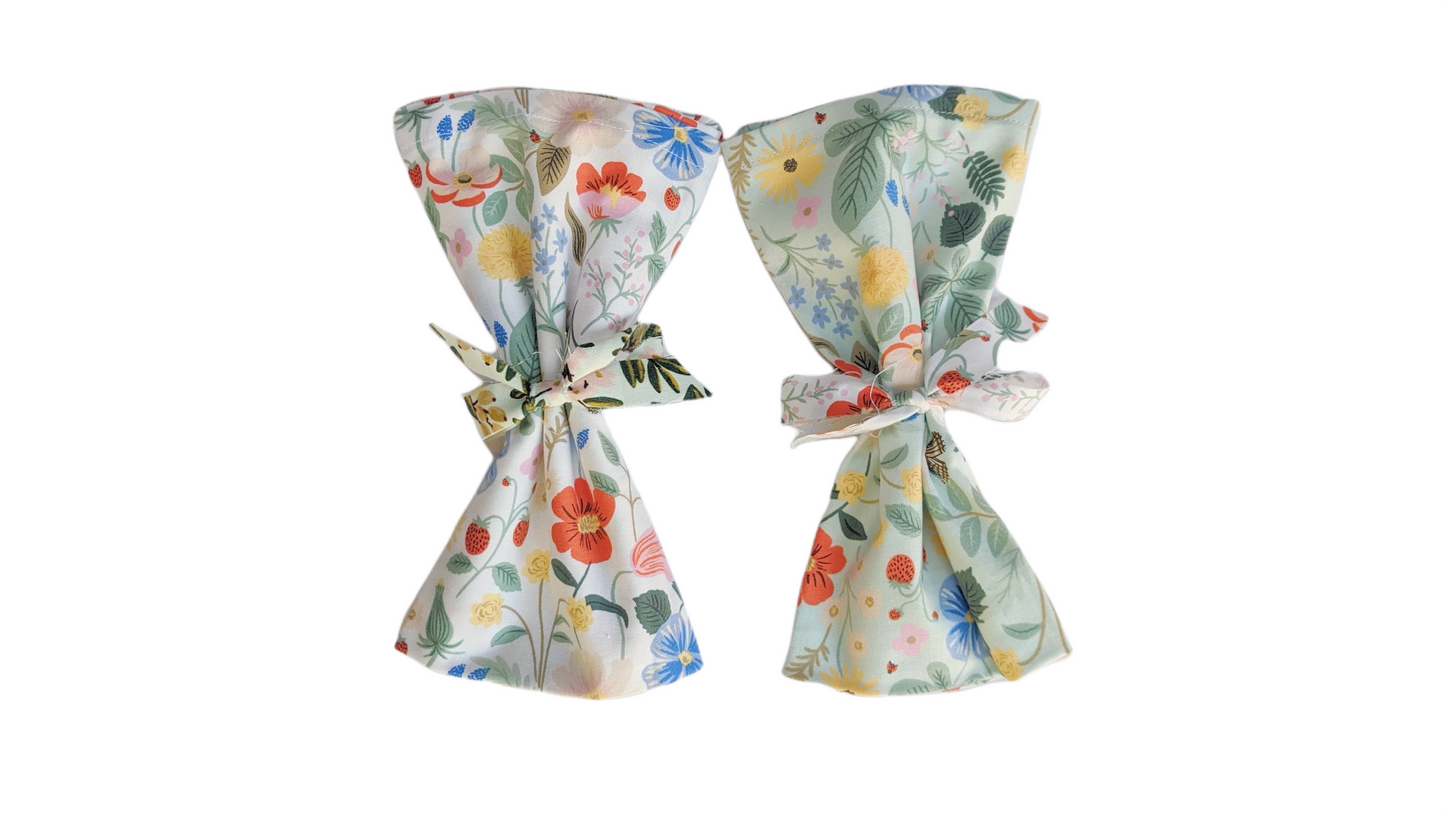 Set of 2 Napkins - Rifle Paper Strawberry Fields White Large Floral
