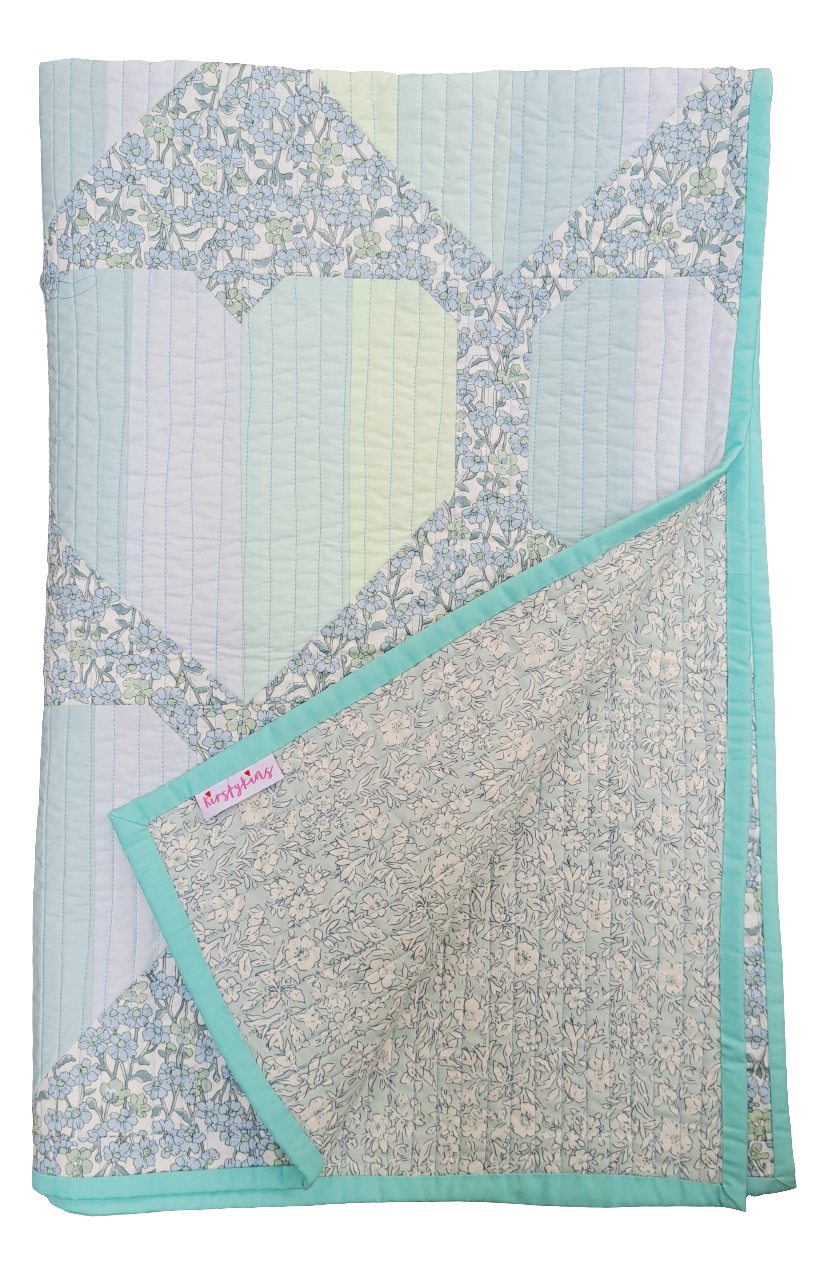 Liberty Ombre Infinite Heart Quilt